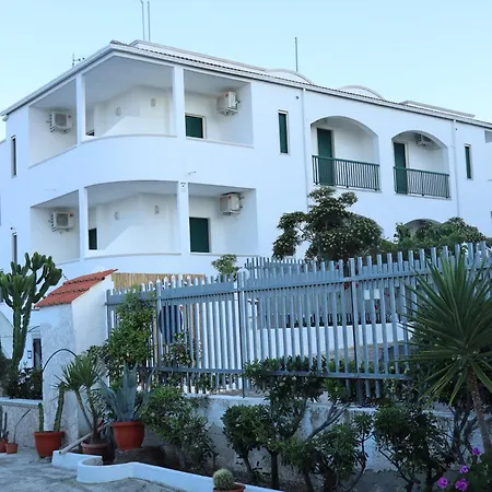 Ponte Hotel *